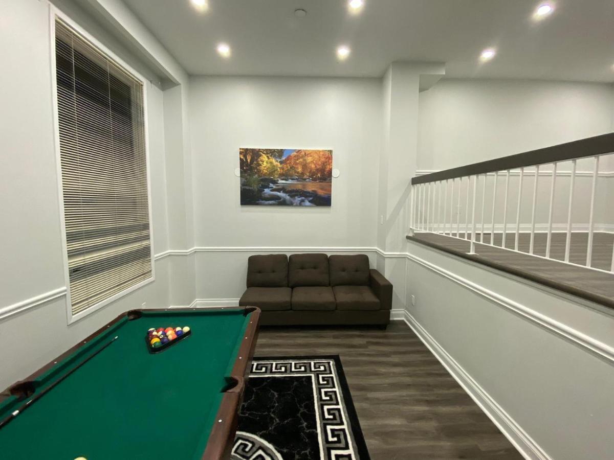 Treasure'S Lodge Mississauga Bagian luar foto